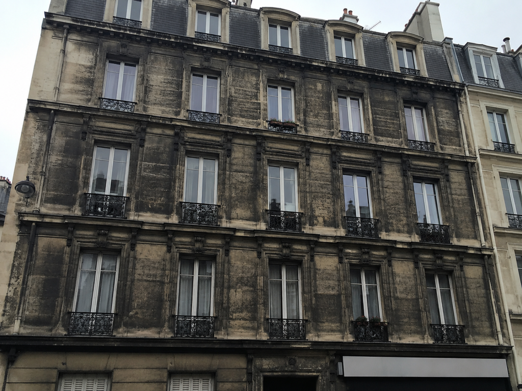 Rénovation de façades à Versailles (78) : redonnez vie à votre habitation
